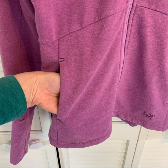 Arc'teryx Tarsa Hoodie Womens S Trim Fit Full Zip Jacket Fuchsia Thumbholes - Picture 5 of 16